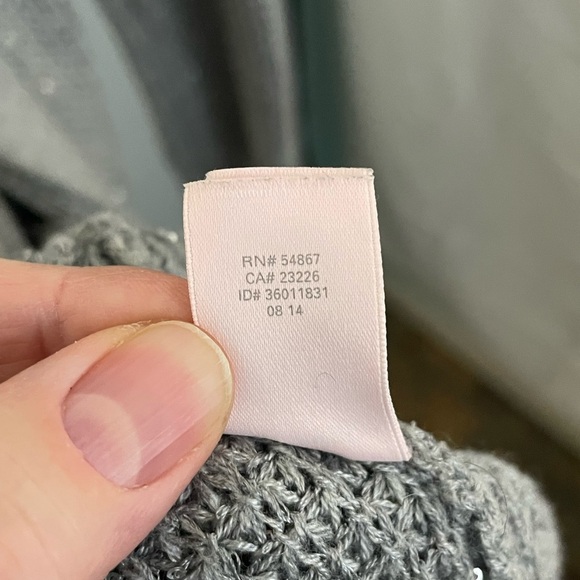 Victoria's Secret Grey Silver Cardigan sparkly sequin sweater LARGE - Picture 10 of 12